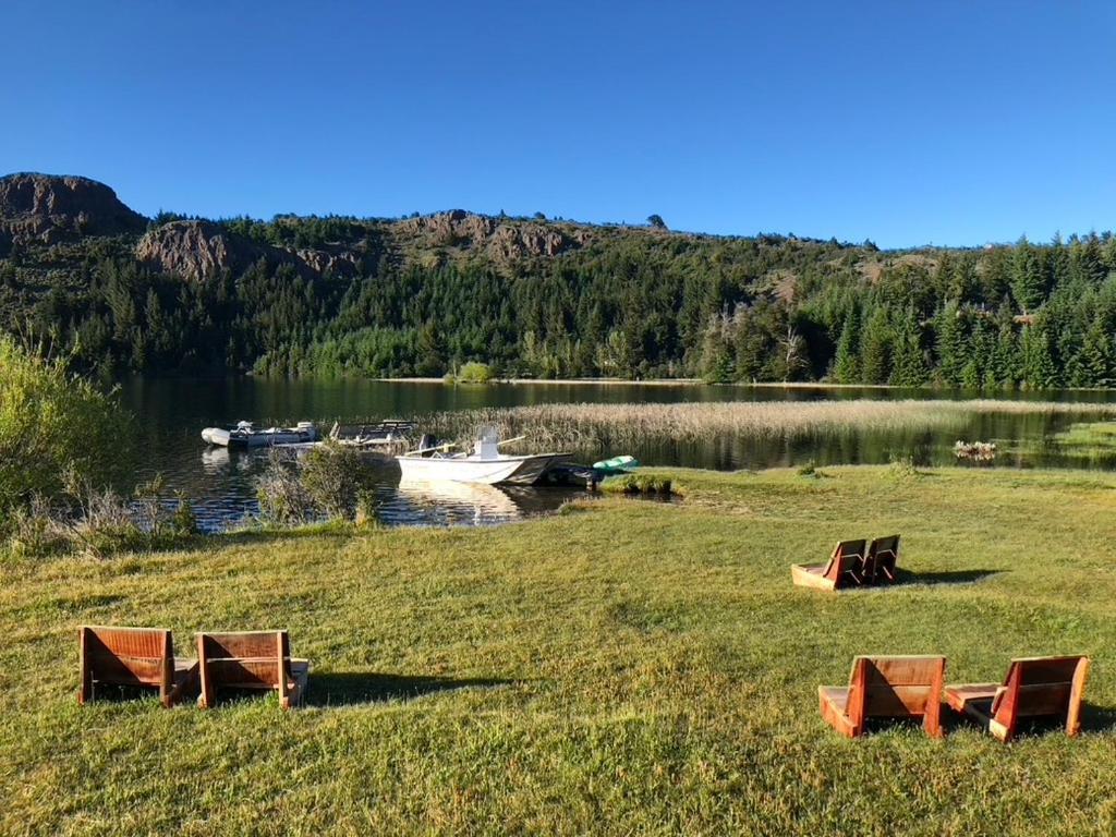 Laguna Larga Lodge Lago Futalaufquen Exterior foto